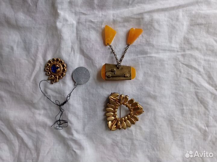 Брошь винтажная чехия