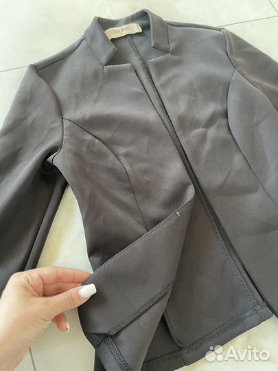 Пиджак женский
