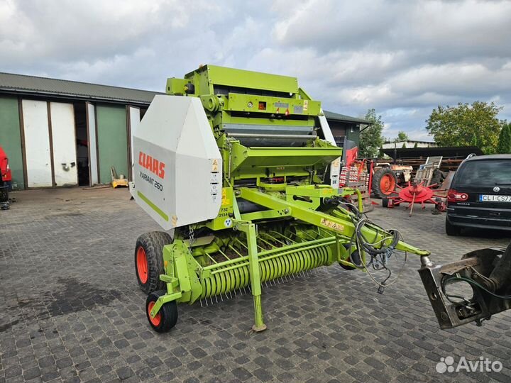 Пресс-подборщик Claas Variant 260, 2007