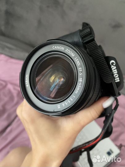 Зеркальный фотоаппарат canon eos 2000d