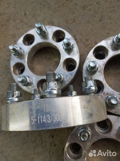 Проставки колесные 5х114 3