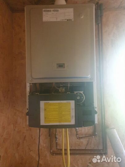 Продам газовый котел бу Бакси Луна 3 Комфорт