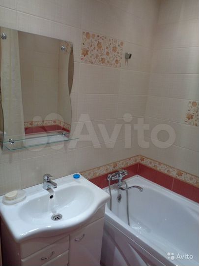 2-к. квартира, 75 м², 8/10 эт.