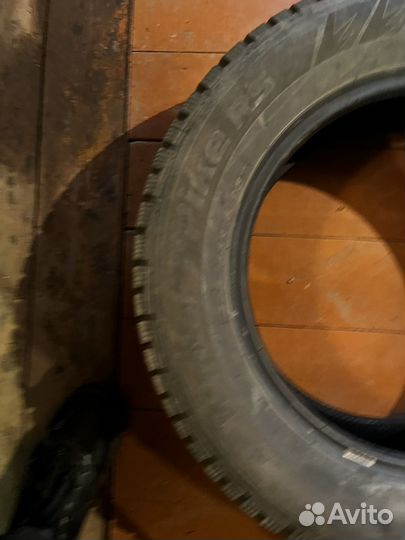 Hankook Winter I'Pike RS W419 215/65 R16