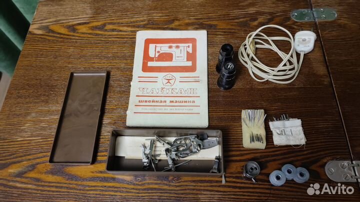 Швейная машина Чайка-3