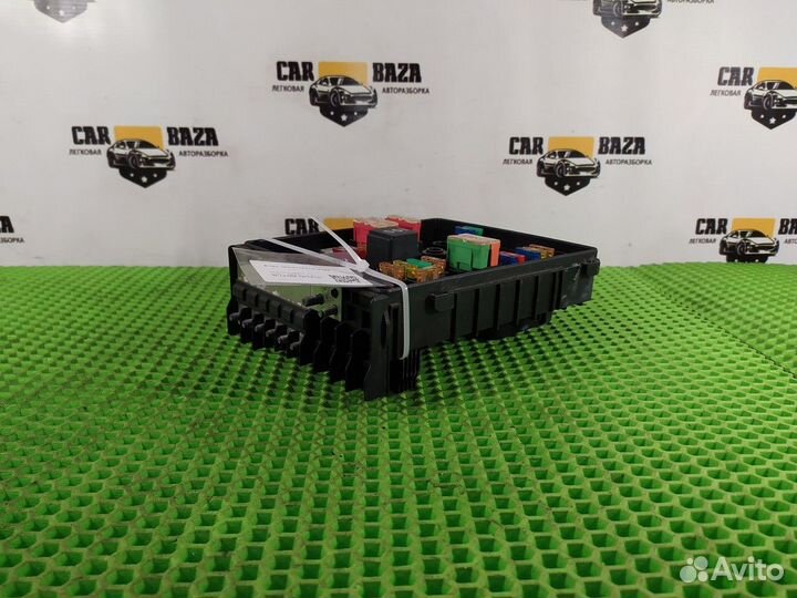 Блок предохранителей