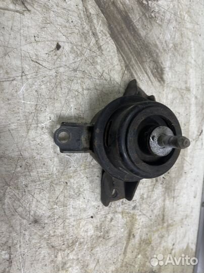 Подушка двигателя Kia soul 1 2008-2011