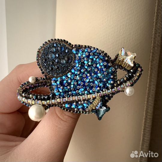 Новая брошь 