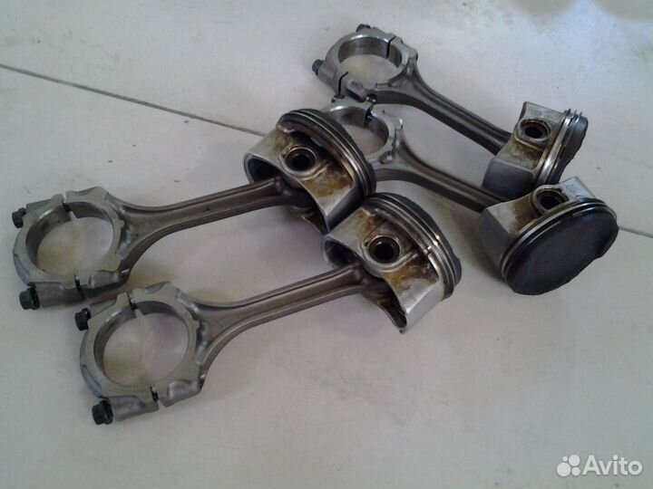 Тойота раф-4. 2013г. 2,0л. Шатун с поршнем в сборе