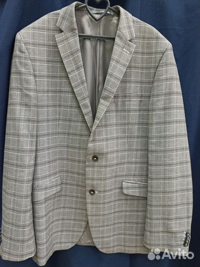 Костюм Zara. Пиджаки Италия 48-50-52 шерсть до 100