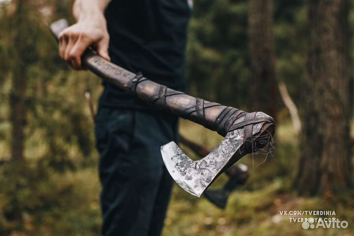 Топор Скандиав