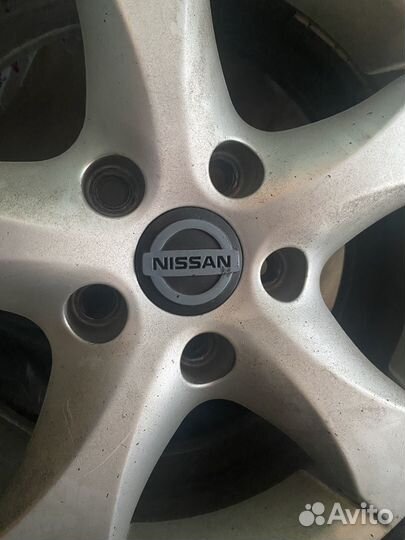 Шипованная резина на дисках для Nissan Qashqai