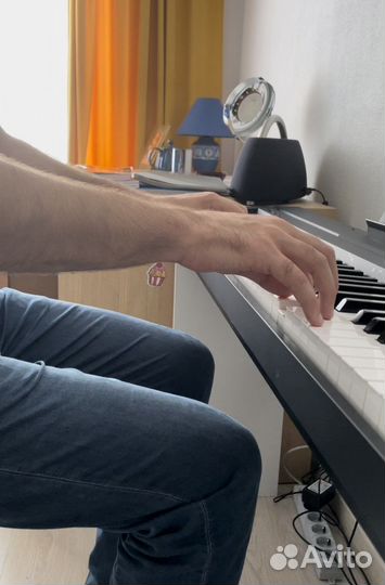 Преподаватель фортепиано Репетитор по музыке