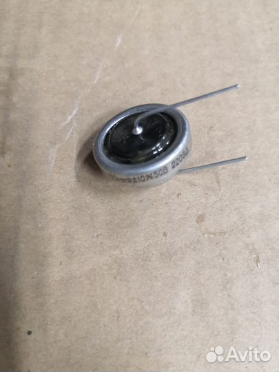 Конденсаторы к52-5с 150мкф 10мкф 6.8мкф