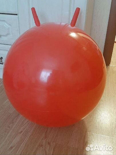 Мяч попрыгун