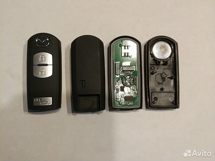 Смарт ключ Мазда 6 2008-2102 5WK43404D