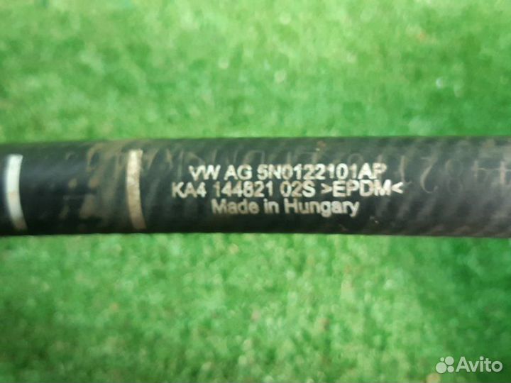 Шланг системы охлаждения Audi Q3 8UB cczc 2013