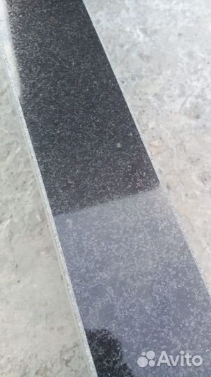 Памятник (Украина)