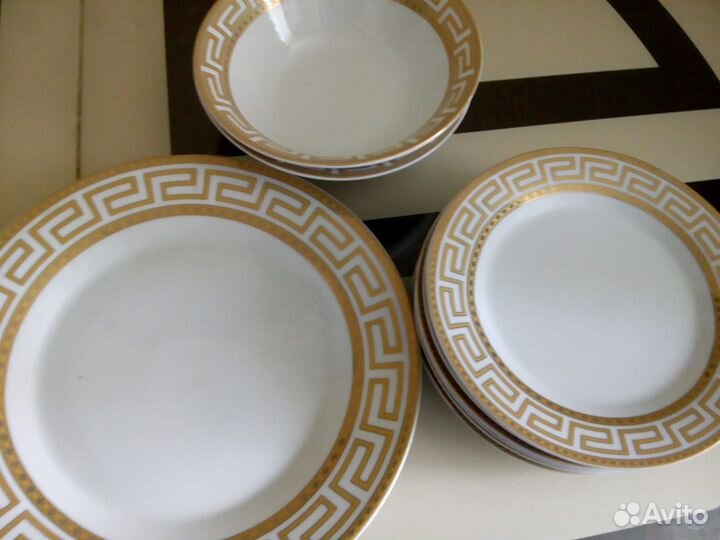 Набор столовой посуды. Криманки