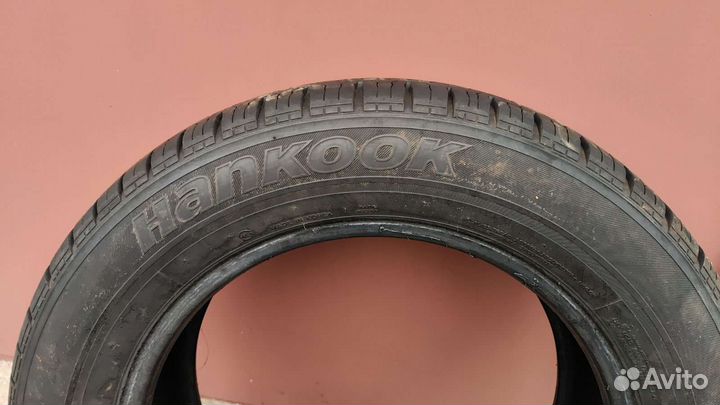 Hankook Radial RA08 215/65 R17 104T