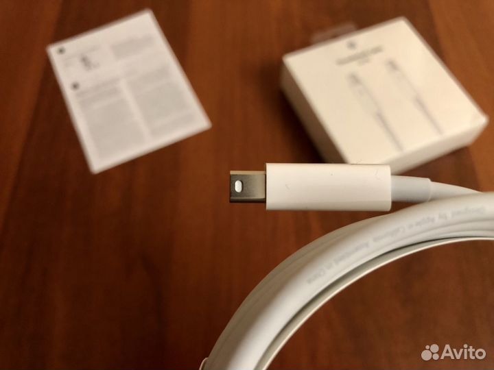 Apple Thunderbolt Cable (2 m)