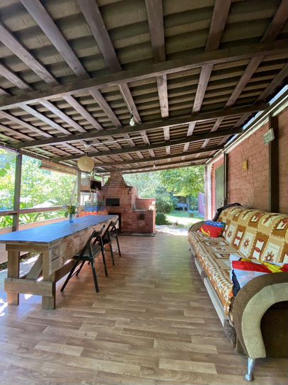 Дом 95 м² на участке 21 сот.