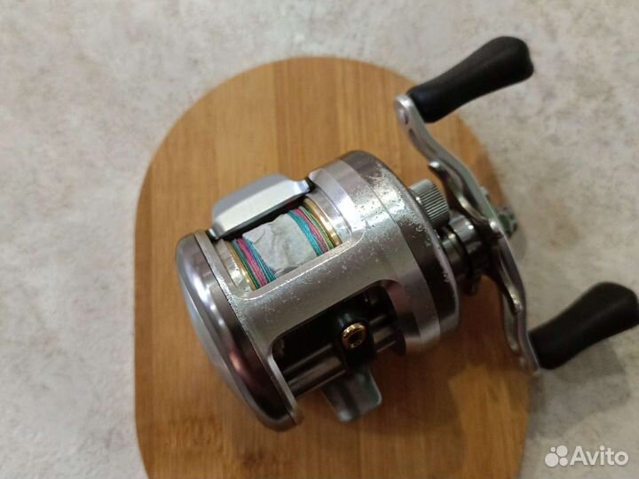 Мультипликаторная катушка daiwa