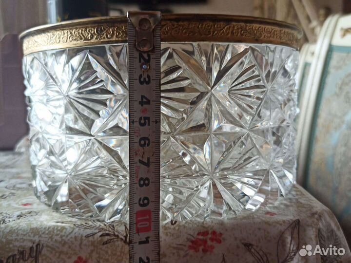 Хрустальная вазы для фруктов или конфет