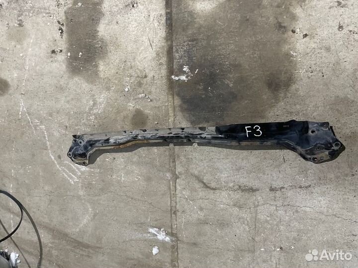 Растяжка Распорка стоек 3 Ford Focus 3 iqdb 2014