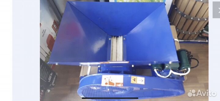 Давилка для винограда