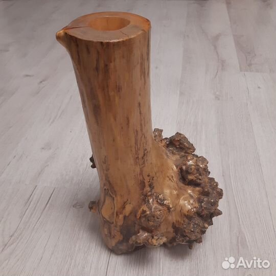 Ваза из карельской березы