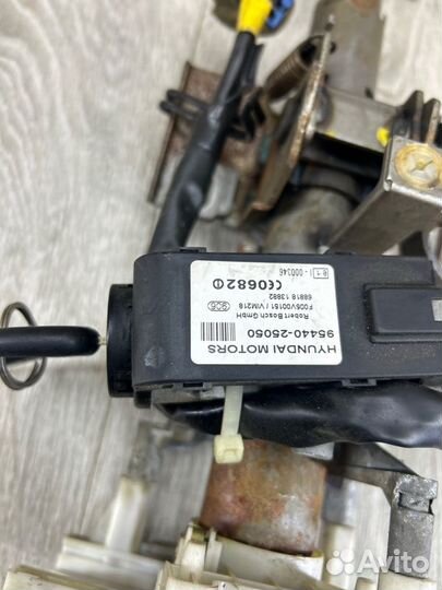 Замок зажигания с ключом Hyundai Accent G4EC 2008