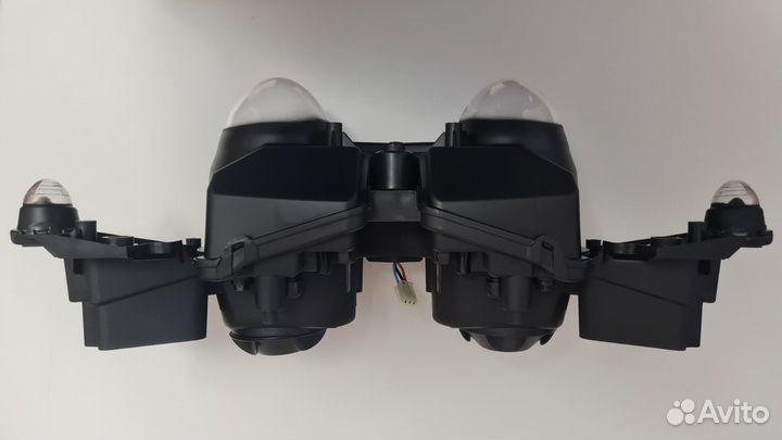 Фара Yamaha YZF-R1 2009-2010