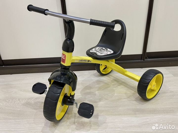 Велосипед детский 3-ех колесный