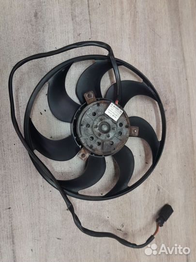 Вентилятор радиатора Mercedes-Benz Vito W639 (2003