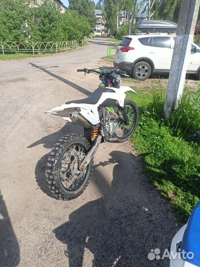 Мотоцикл JMC 250 FR