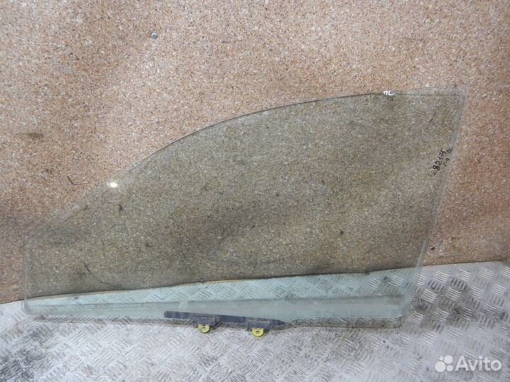 Стекло двери передней левой, Mitsubishi (Митсубиси