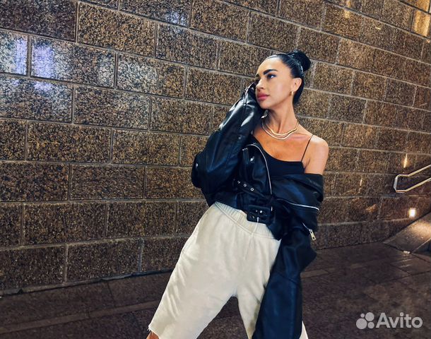 Стилист имиджмейкер