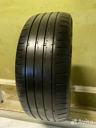 Kumho Ecsta HS51 235/55 R17 103W