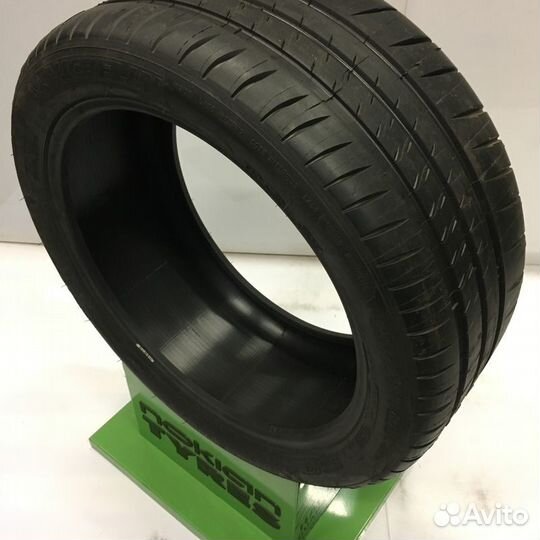 Michelin Pilot Sport Cup 2 245/35 R20 95