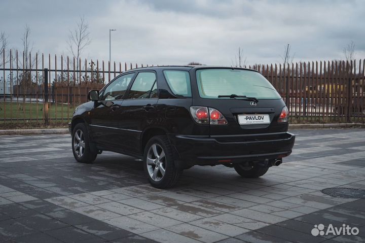 Прокат авто Lexus RX 300. Аренда с/без водителя