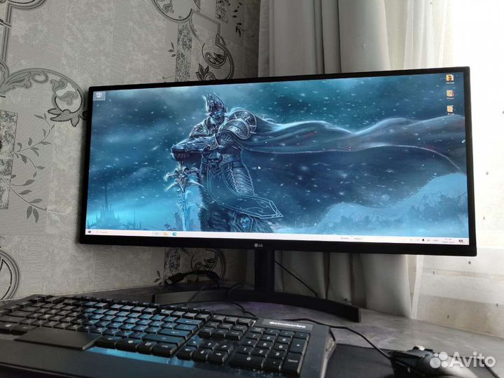 Монитор LG 34