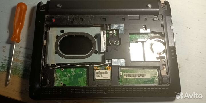Нетбук packard bell DOT S ZE7
