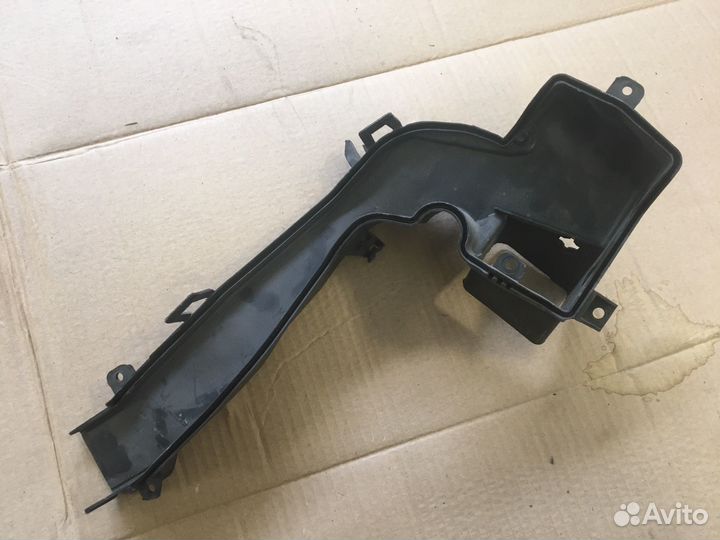 Кожух трубок отопителя Skoda Octavia A5 (5686)