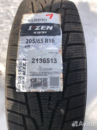Kumho I'Zen KW31 205/65 R16