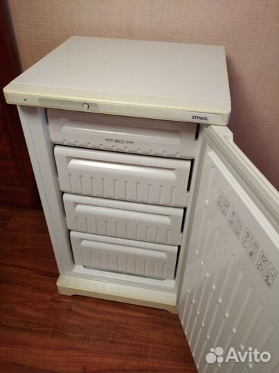 Морозильная камера Стинол, в рабочем состояние