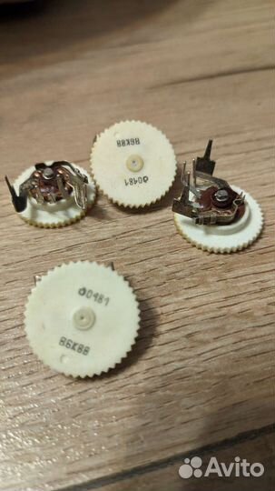 Резистор переменный, поворотный