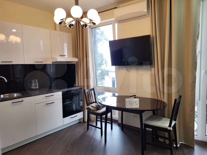 2-к. квартира, 32 м², 3/3 эт.