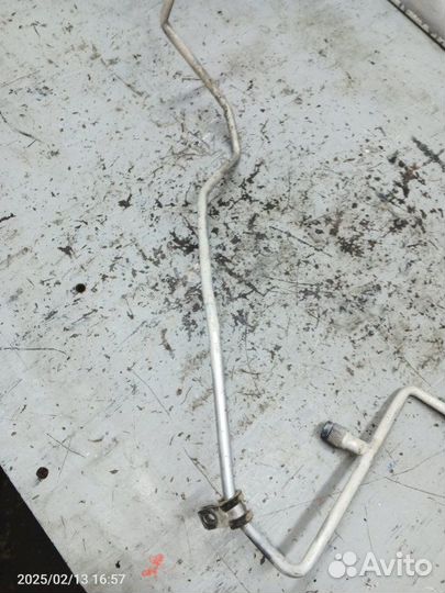 Трубка кондиционера Renault Logan 1.6 2009