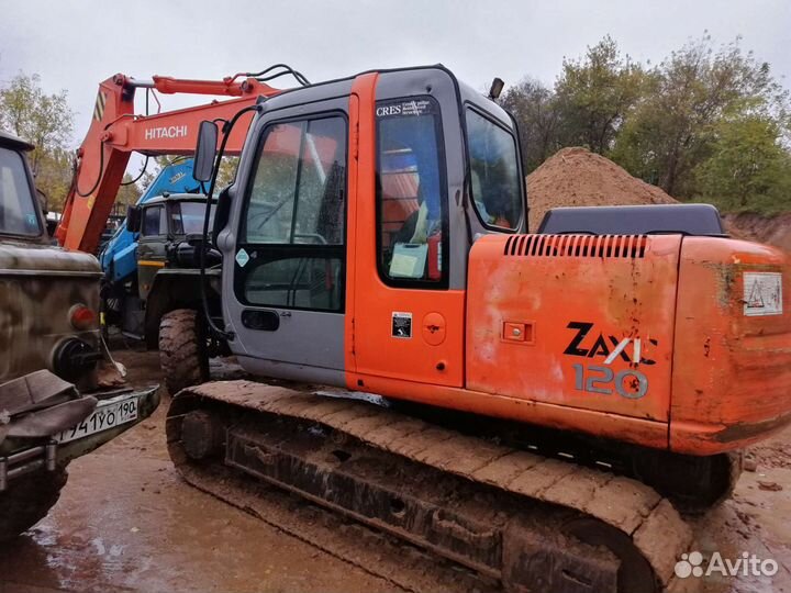 Услуги полноповоротного экскаватора